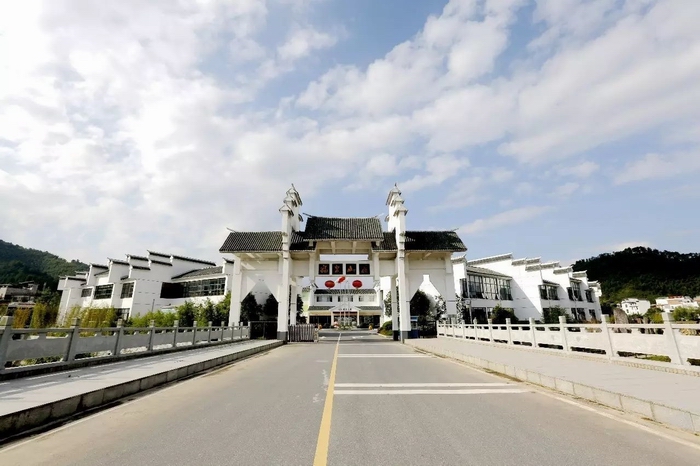 郴州溫泉旅游度假養生---理學(xué)名城汝城溫泉（福泉山莊）_旅游線(xiàn)路