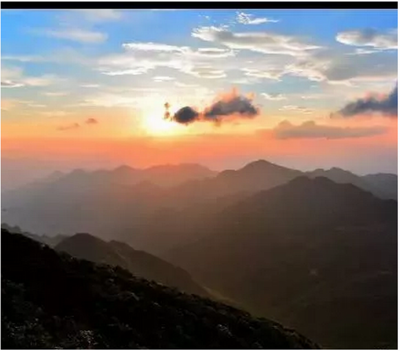 日觀林海，夜沐湯泉，帶你去第二西雙版納看一看，莽山自駕2日游